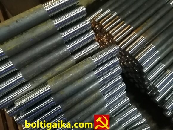 Шпильки м30х250 гост 9066-75 Шпильки м30х250 гост 9066-75